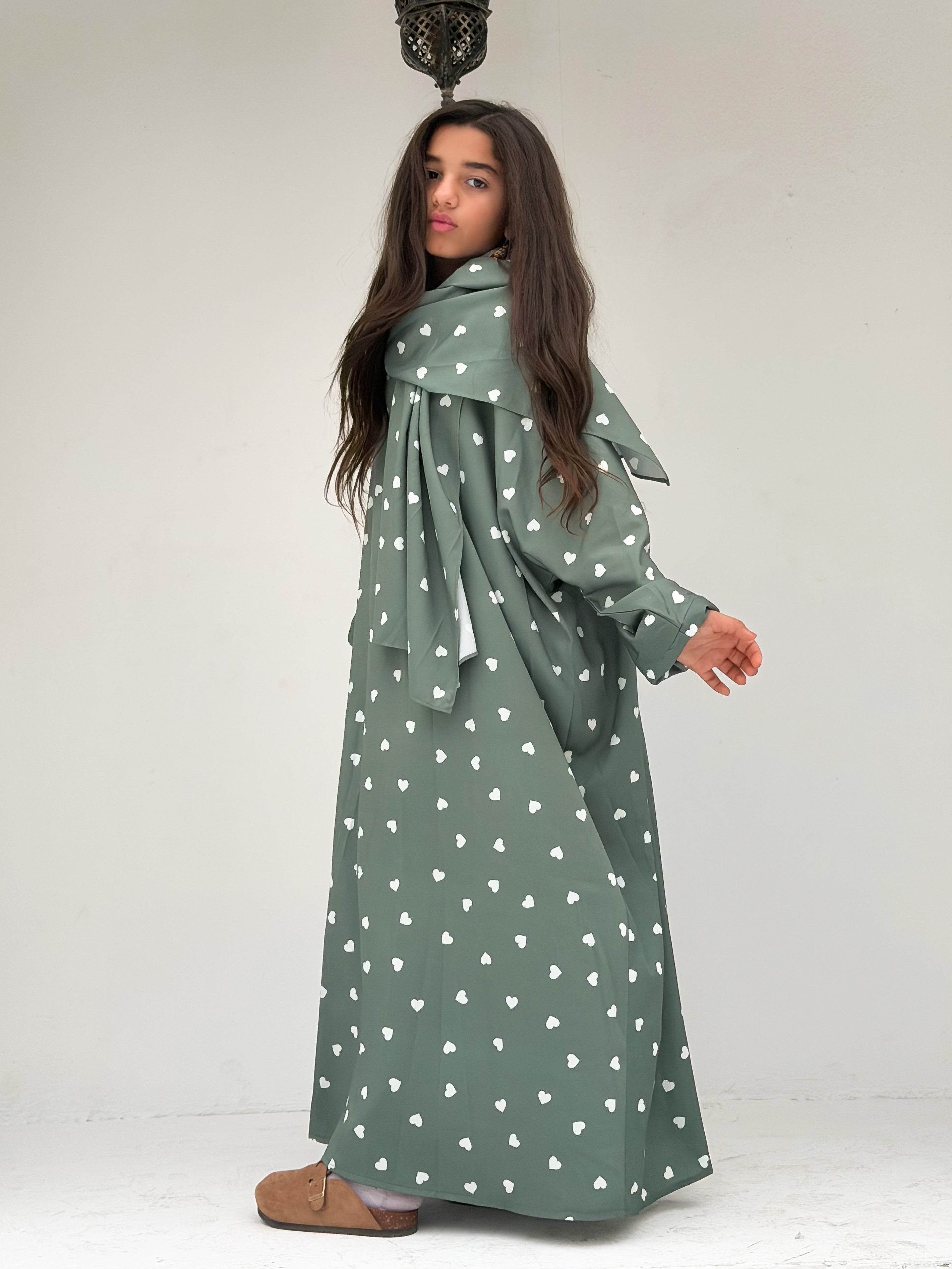 Kiswah Esdal(كسوه)