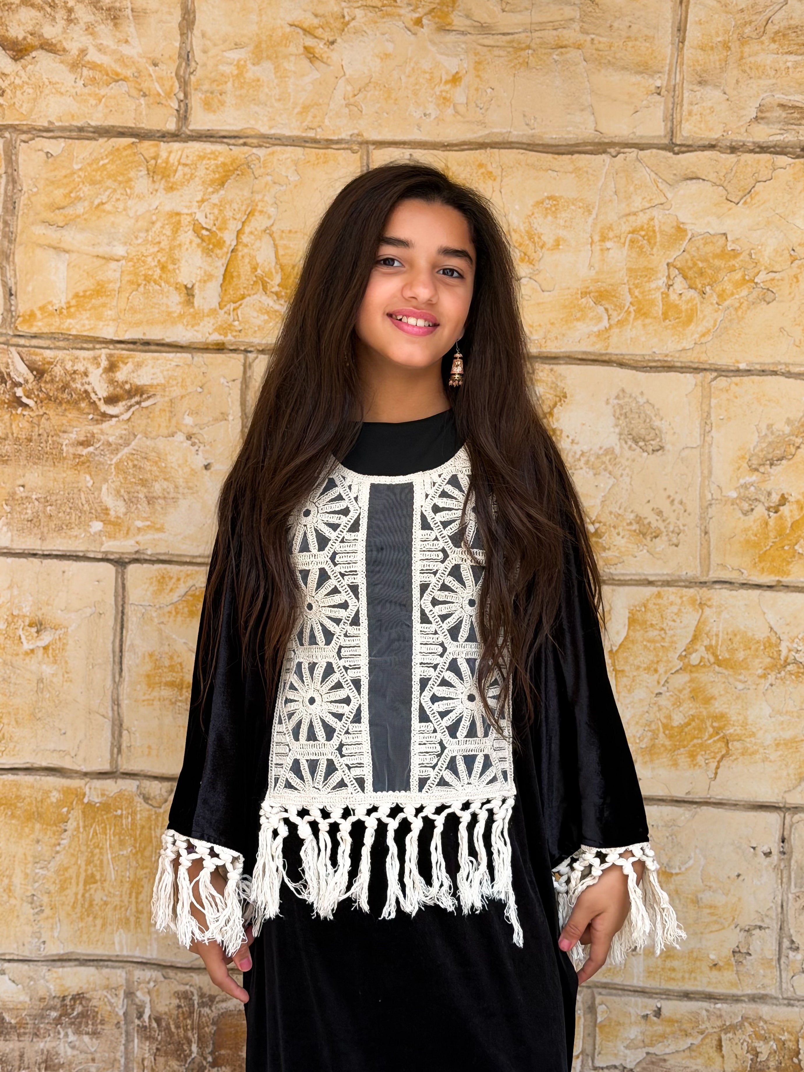 Ghazel Abaya(غزل)