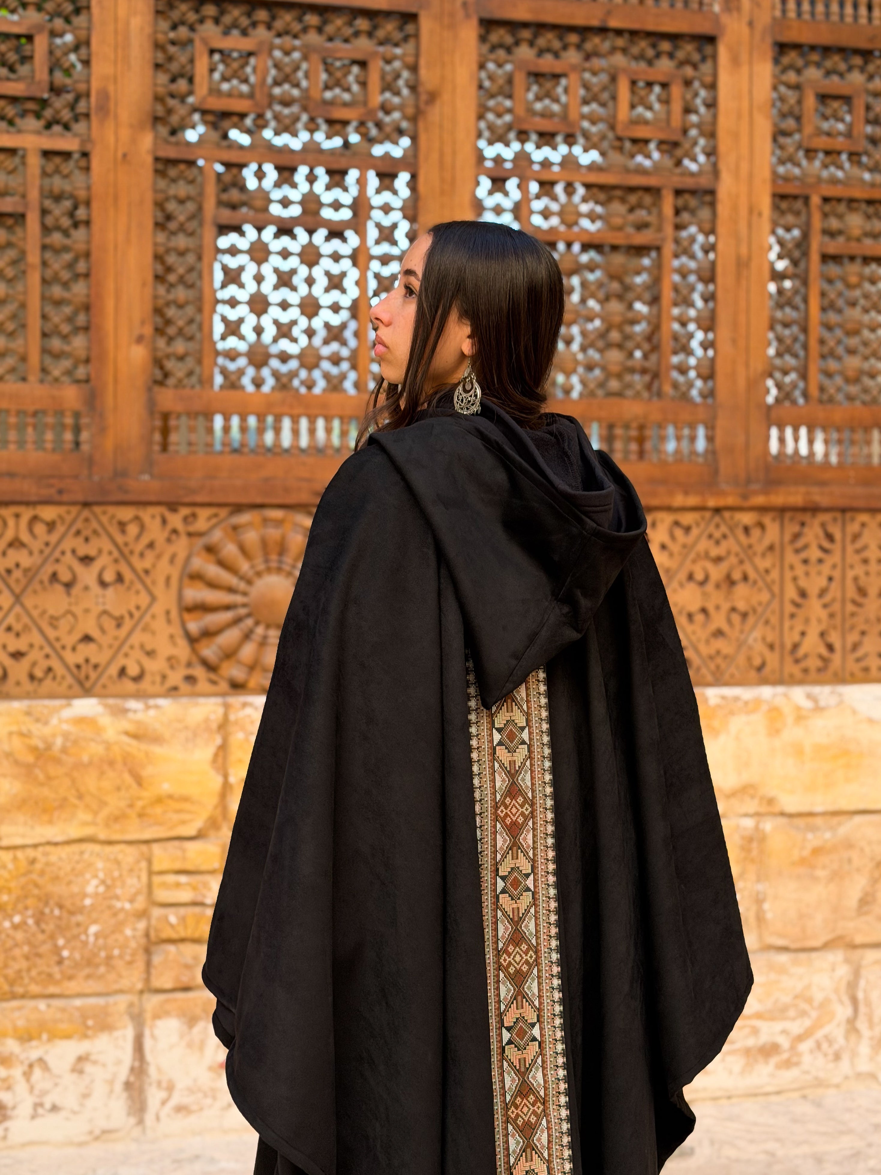 Shawl Turath (تراث)