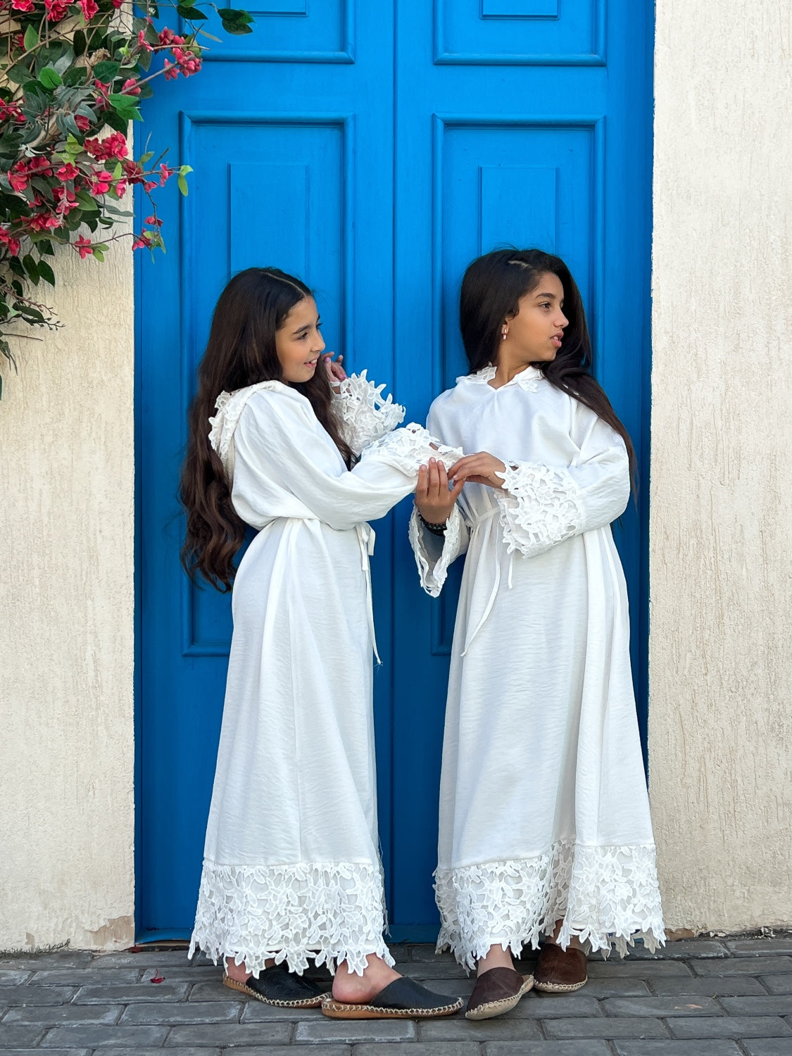White Abaya